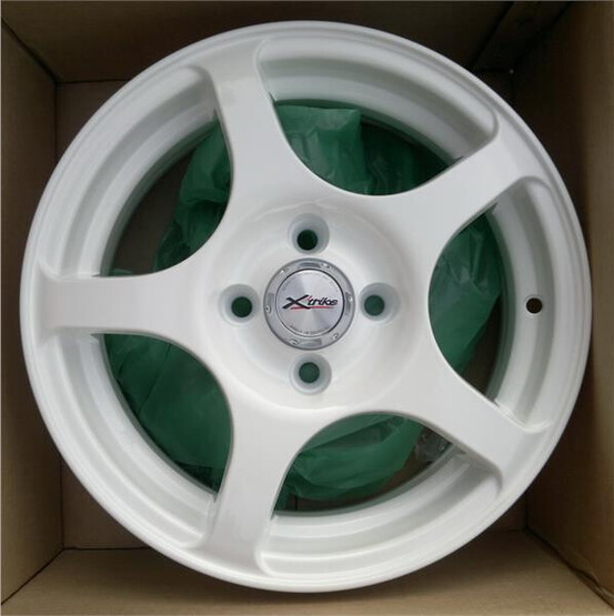Диск X'trike X-103 14x5.50 4x100 ET45 DIA67.10 W Диск X'trike X-103 14x5.50 4x100 ET45 DIA67.10 W