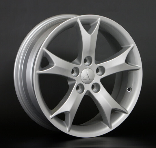 Диск Replica La Mi13 16x6.50 5x114.30 ET38 DIA67.10 S Диск Replica La Mi13 16x6.50 5x114.30 ET38 DIA67.10 S